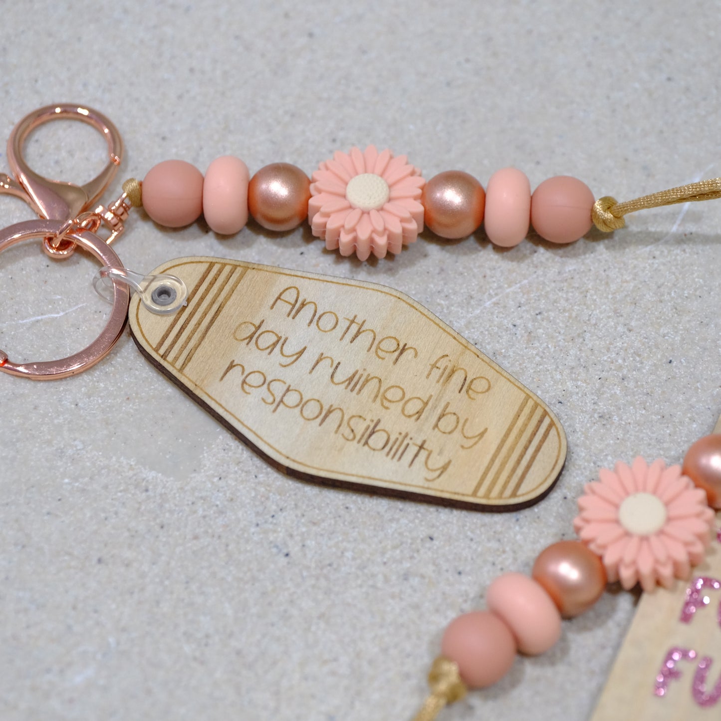 Keyring - Peach Daisy