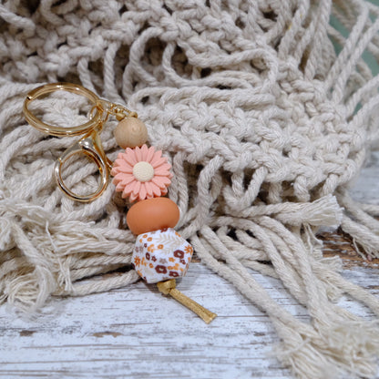 Keyring - Vintage vibes blush daisy